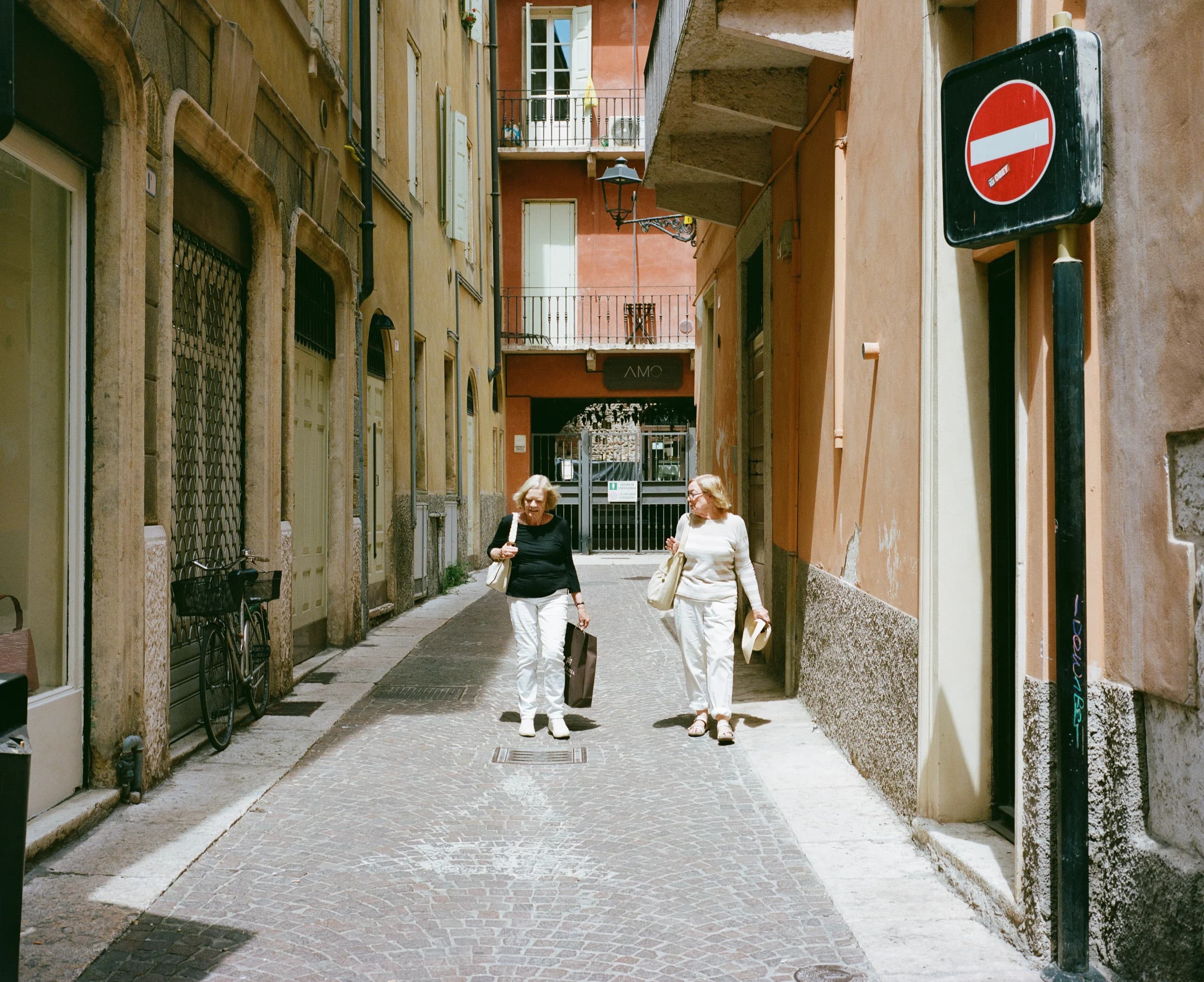 Venice to Verona Image